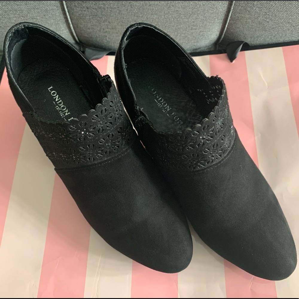 Women's London Fog Black Suede Booties